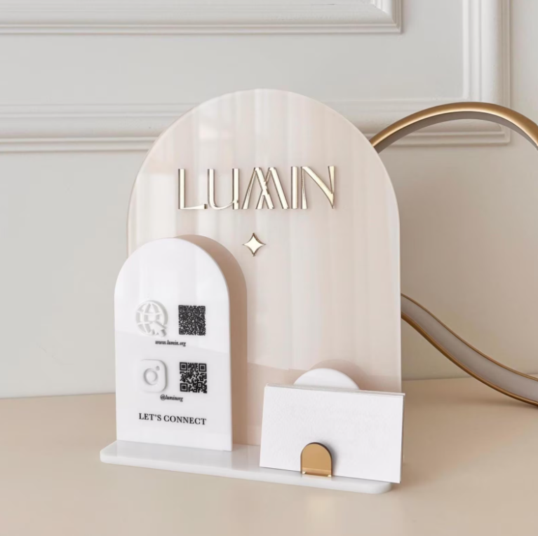 BRANDED – Custom QR Business Display